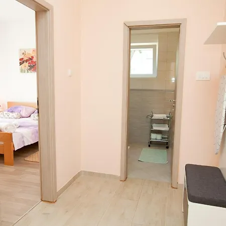 Apartmani Lea Starigrad Exterior photo