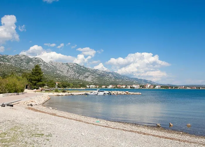 Apartmani Lea